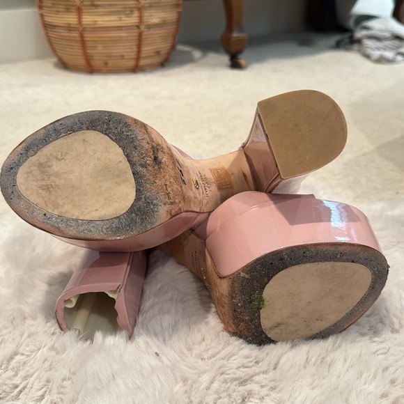 Stuart Weitzman Platform Heels - Light Pink - 7 - Picture 4 of 4